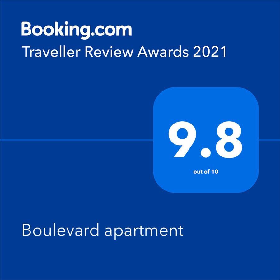 Boulevard Apartment Batumi Eksteriør bilde
