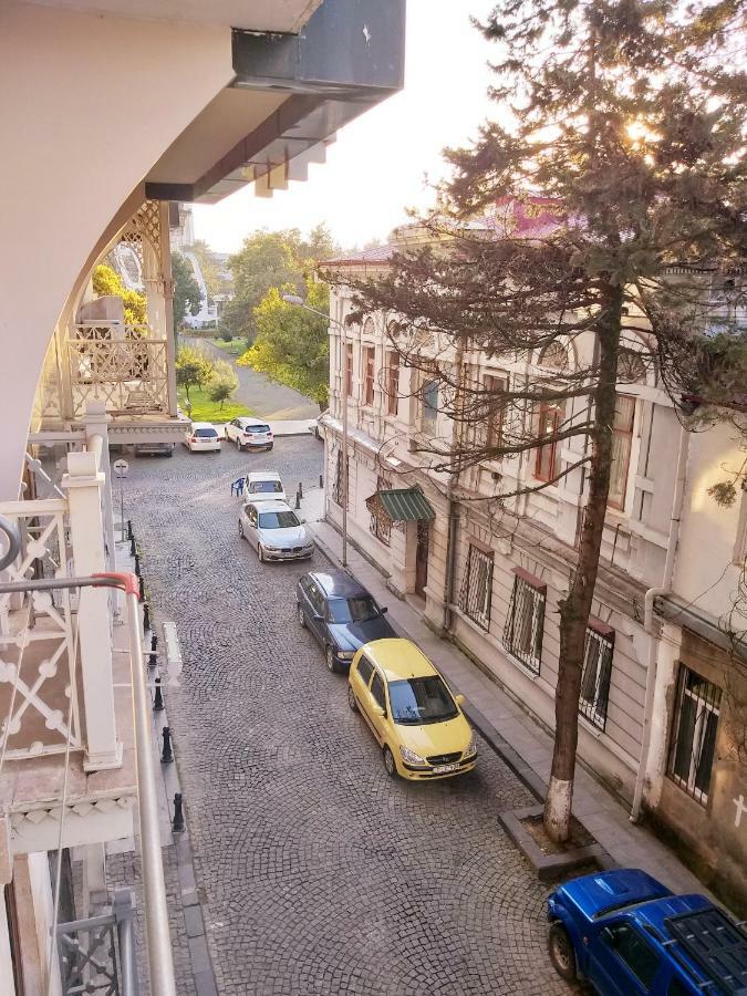 Boulevard Apartment Batumi Eksteriør bilde
